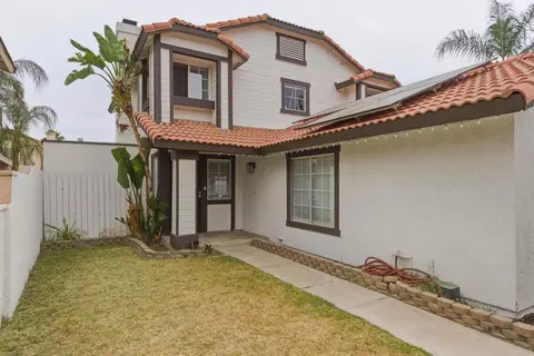 Exterior - 754 Manecita Cir, Perris, CA 92571 photo 1 of 5