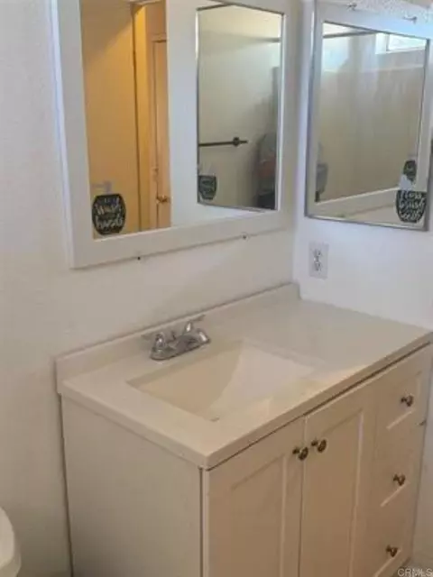 Bath - 26 W Pheasant St, Heber, CA 92249 photo 3 of 3