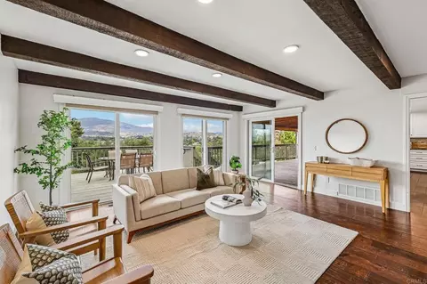 Living - 1052 Ranchito Vis, Alpine, CA 91901 photo 1 of 5
