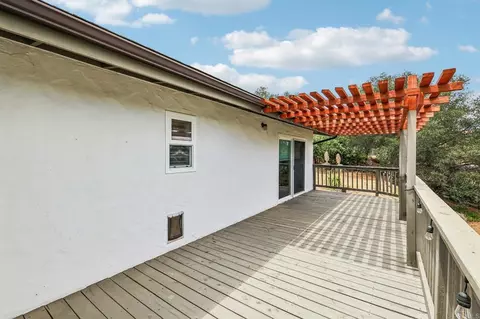 Exterior - 1052 Ranchito Vis, Alpine, CA 91901 photo 3 of 16