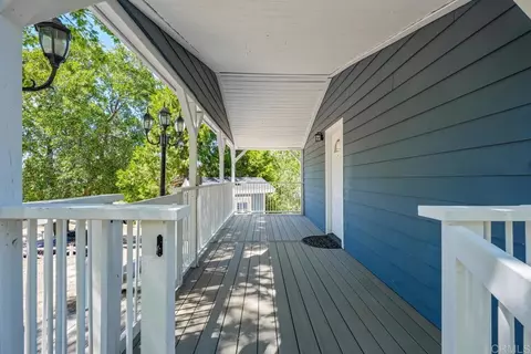 Exterior - 919 Kenison Dr, Julian, CA 92036 photo 2 of 8