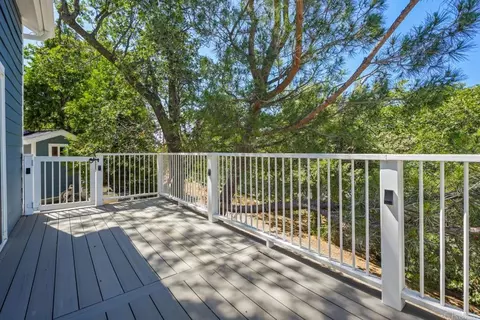 Exterior - 919 Kenison Dr, Julian, CA 92036 photo 5 of 8