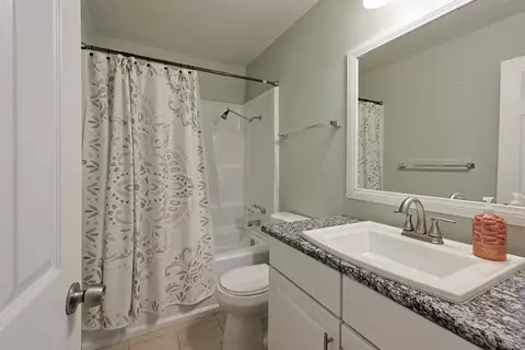 Bath - 244 Riverview Way, Oceanside, CA 92057 photo 1 of 5