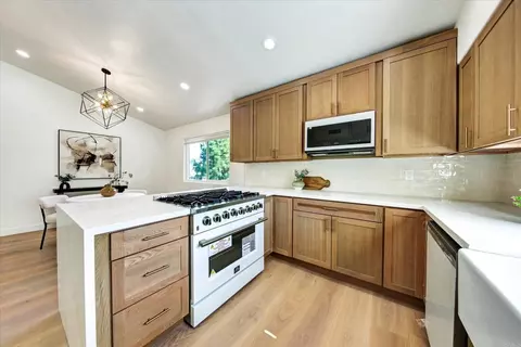 Kitchen - 8438 Fanita Dr, Santee, CA 92071 photo 2 of 5