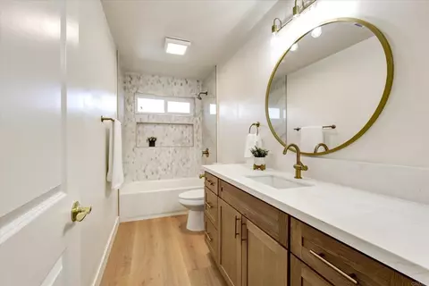 Bath - 8438 Fanita Dr, Santee, CA 92071 photo 2 of 5
