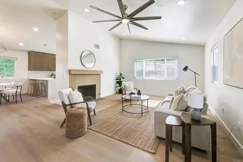 Living - 8438 Fanita Dr, Santee, CA 92071 photo 4 of 5
