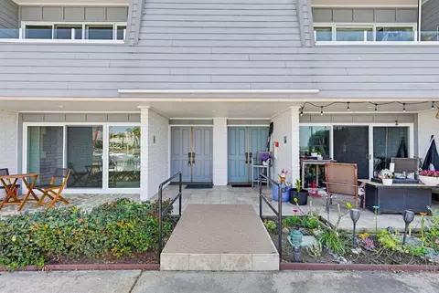 43 Montego Ct, Coronado, CA 92118