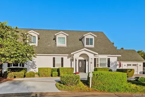 Exterior - 212 Acropolis Way, Vista, CA 92084 photo 3 of 12