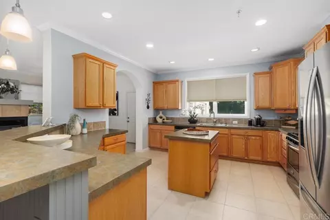 Kitchen - 212 Acropolis Way, Vista, CA 92084 photo 1 of 4