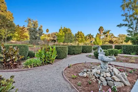 Exterior - 212 Acropolis Way, Vista, CA 92084 photo 7 of 12
