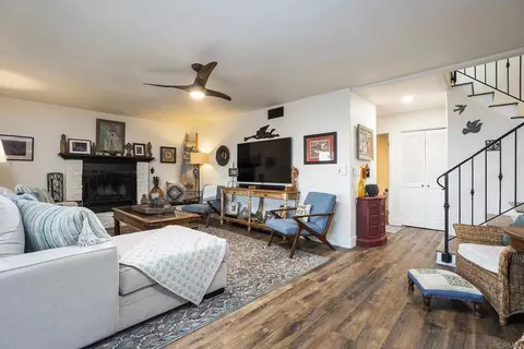 Living - 2763 W Victoria Dr, Alpine, CA 91901 photo 3 of 4