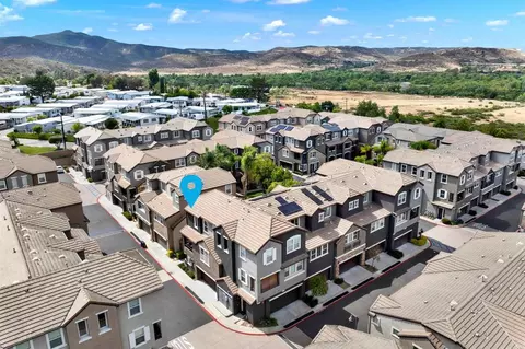 View/Area - 1501 Mirabelle Ln, Santee, CA 92071 photo 3 of 6