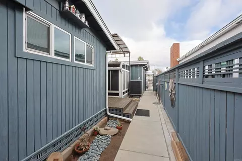 Exterior - 1276 Avocado Ave, El Cajon, CA 92020 photo 4 of 9