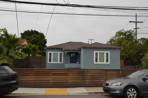 4627 Dwight St, San Diego, CA 92105