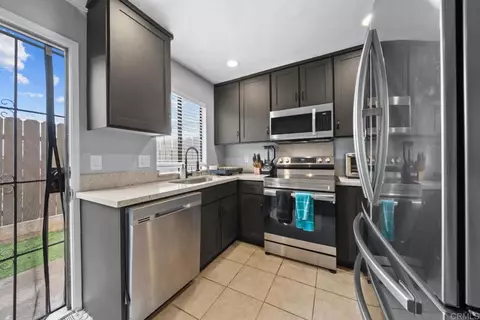 Kitchen - 1604 Presioca St #11, Spring Valley, CA 91977 photo 2 of 2