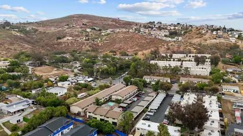 View/Area - 1604 Presioca St #11, Spring Valley, CA 91977 photo 7 of 12