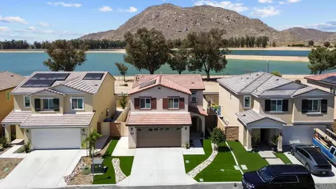 30468 Altima Ct, Winchester, CA 92596