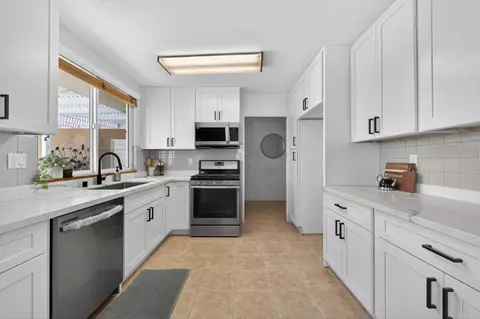 13010 Neddick Ave, Poway, CA 92064