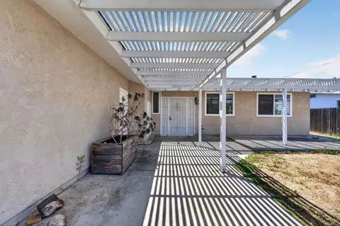 Exterior - 13010 Neddick Ave, Poway, CA 92064 photo 4 of 13