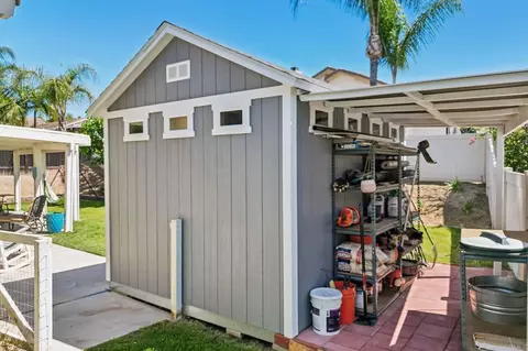 Exterior - 1602 Tonia Ct, Riverside, CA 92506 photo 6 of 10