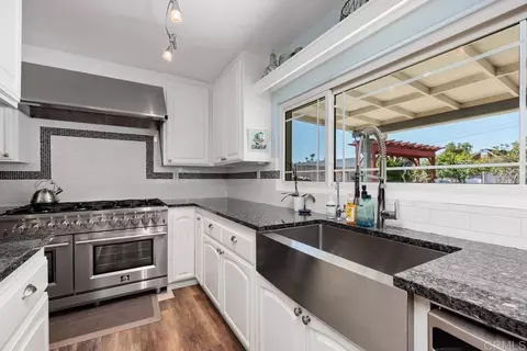 Kitchen - 13318 Scotsman Rd, Lakeside, CA 92040 photo 3 of 3