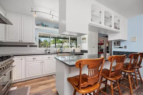 Kitchen - 13318 Scotsman Rd, Lakeside, CA 92040 photo 1 of 3