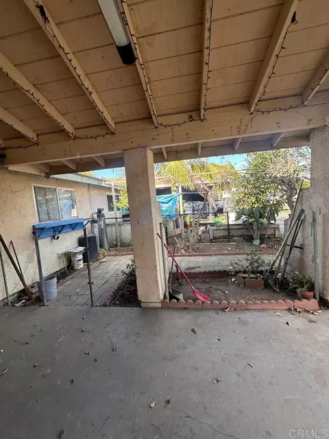 Exterior - 4750 Calle Estrella, Oceanside, CA 92057 photo 4 of 11