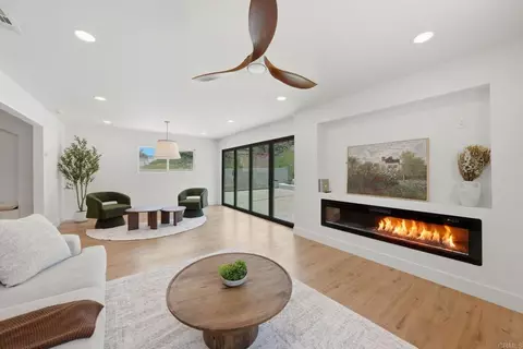 2904 E Barnwell St, Oceanside, CA 92054