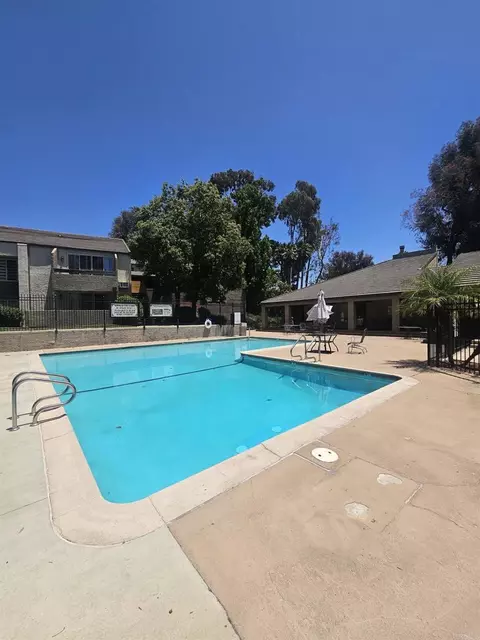 1350 N Escondido Blvd #44, Escondido, CA 92026