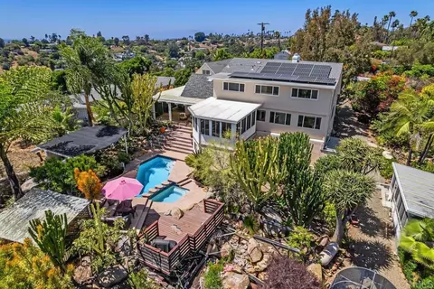 View/Area - 746 Sunrise Dr E, Vista, CA 92084 photo 3 of 3