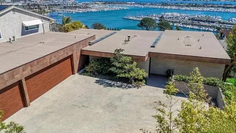 711 Armada, San Diego, CA 92106
