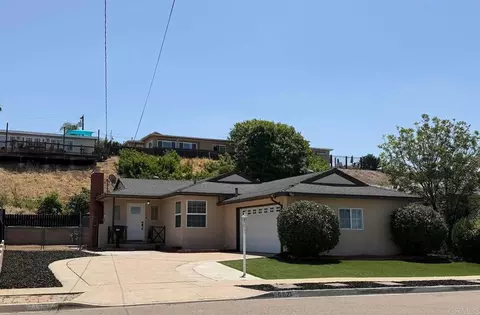 6821 Estrella Ave, San Diego, CA 92120