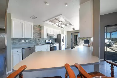 Kitchen - 39230 Opalocka, Boulevard, CA 91905 photo 3 of 3