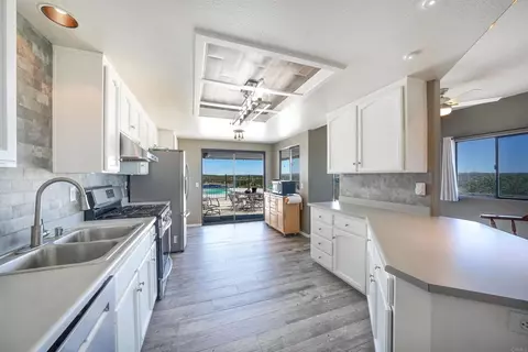 Kitchen - 39230 Opalocka, Boulevard, CA 91905 photo 2 of 3