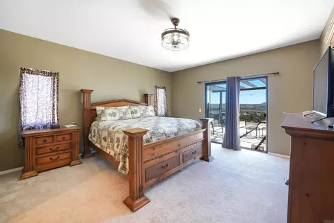 Bedroom - 39230 Opalocka, Boulevard, CA 91905 photo 1 of 4