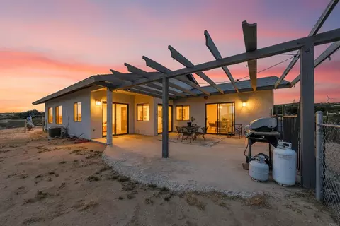Exterior - 39230 Opalocka, Boulevard, CA 91905 photo 8 of 9