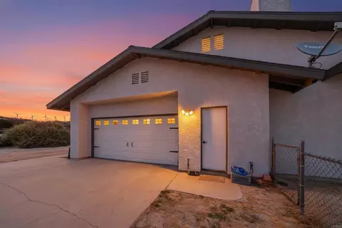 Exterior - 39230 Opalocka, Boulevard, CA 91905 photo 5 of 9