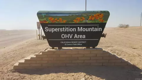 1601 Drew Rd #SPC 57, El Centro, CA 92243 photo 9