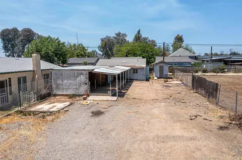 919 D St, Ramona, CA 92065 photo 2