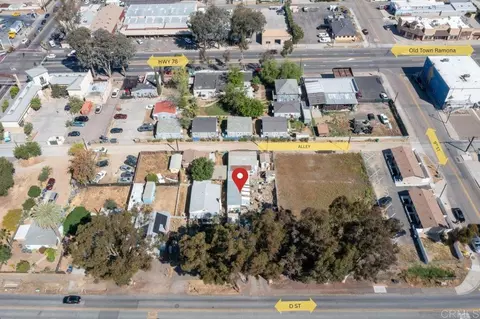 919 D St, Ramona, CA 92065