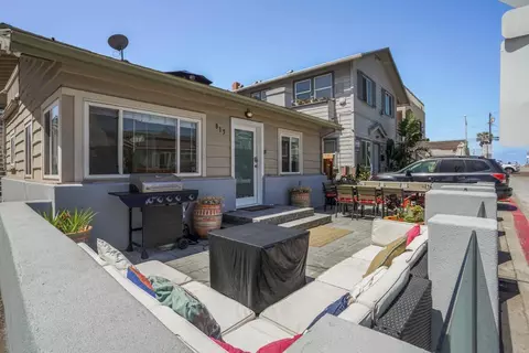 3492 Bayside Ln, San Diego, CA 92109