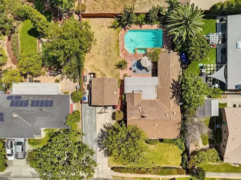 View/Area - 8917 Lemon Ave, La Mesa, CA 91941 photo 8 of 10