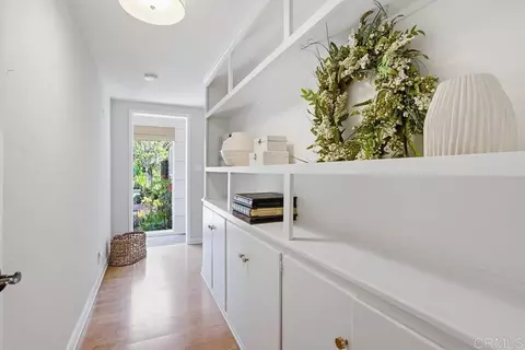 Entry Way - 8917 Lemon Ave, La Mesa, CA 91941 photo 3 of 3