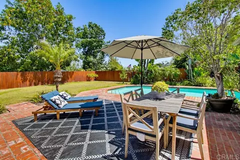 Exterior - 8917 Lemon Ave, La Mesa, CA 91941 photo 7 of 26