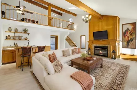 Living - 925 E Chase Ave, El Cajon, CA 92020 photo 2 of 9