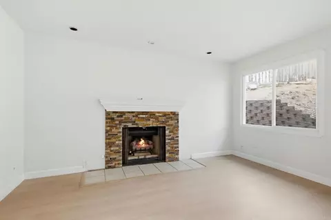 Living - 925 E Chase Ave, El Cajon, CA 92020 photo 7 of 7