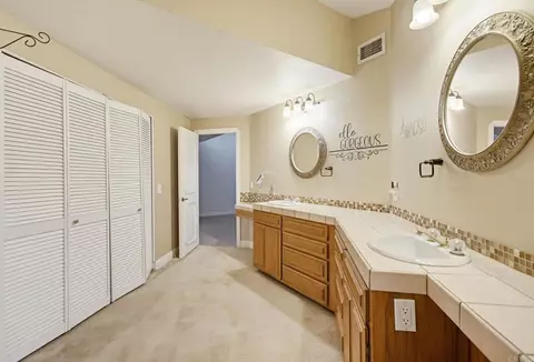 Bath - 925 E Chase Ave, El Cajon, CA 92020 photo 7 of 7