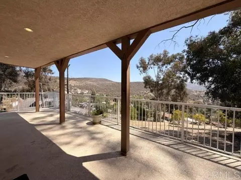 11941 Rocoso Rd, Lakeside, CA 92040