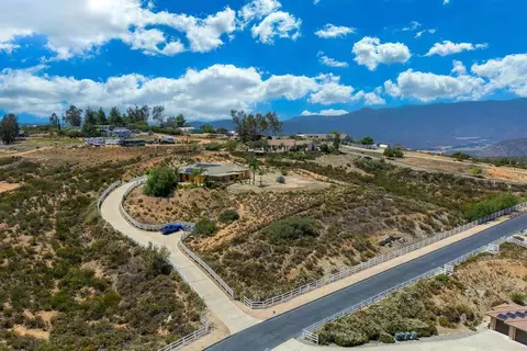 View/Area - 22963 Stokes Rd, Ramona, CA 92065 photo 6 of 11