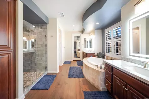 Bath - 22963 Stokes Rd, Ramona, CA 92065 photo 1 of 8